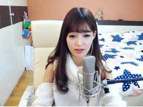 变性网红直播粉丝吃瓜,粉丝围观变性过程,吃瓜热议不断 第2张 变性网红直播粉丝吃瓜,粉丝围观变性过程,吃瓜热议不断 第2张