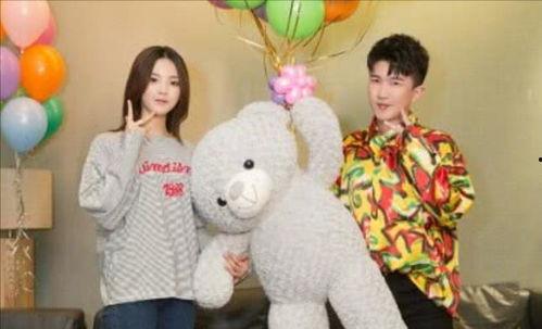 娱乐圈吃瓜 博主,揭秘明星背后的故事与真相 第3张 娱乐圈吃瓜 博主,揭秘明星背后的故事与真相 第3张